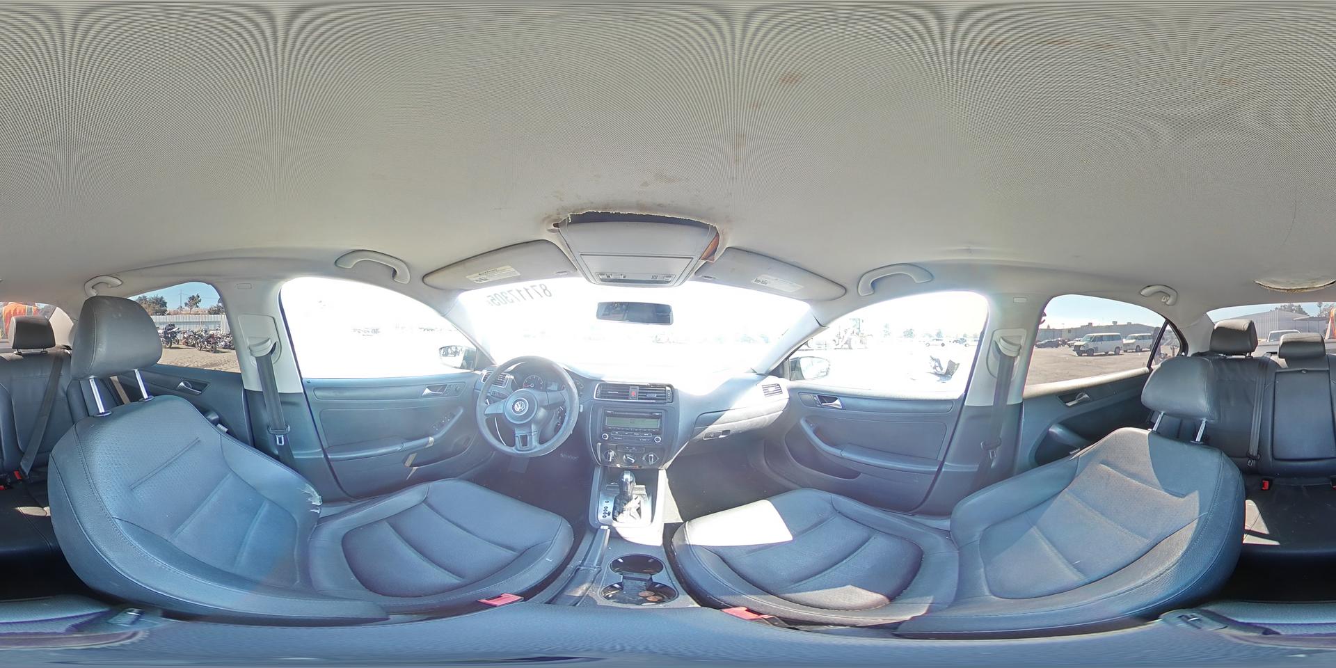 2011 VOLKSWAGEN JETTA
