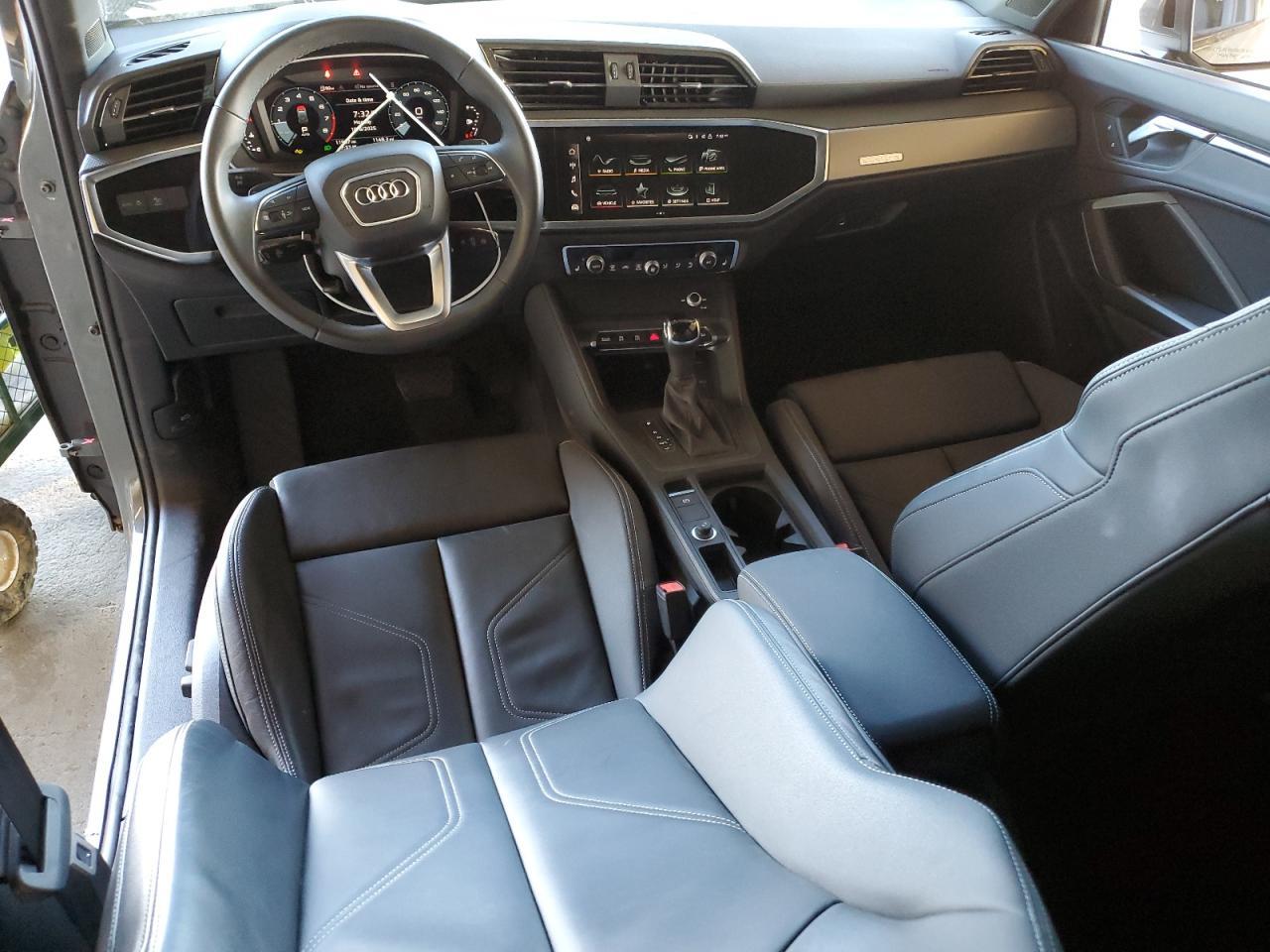 2025 AUDI Q3