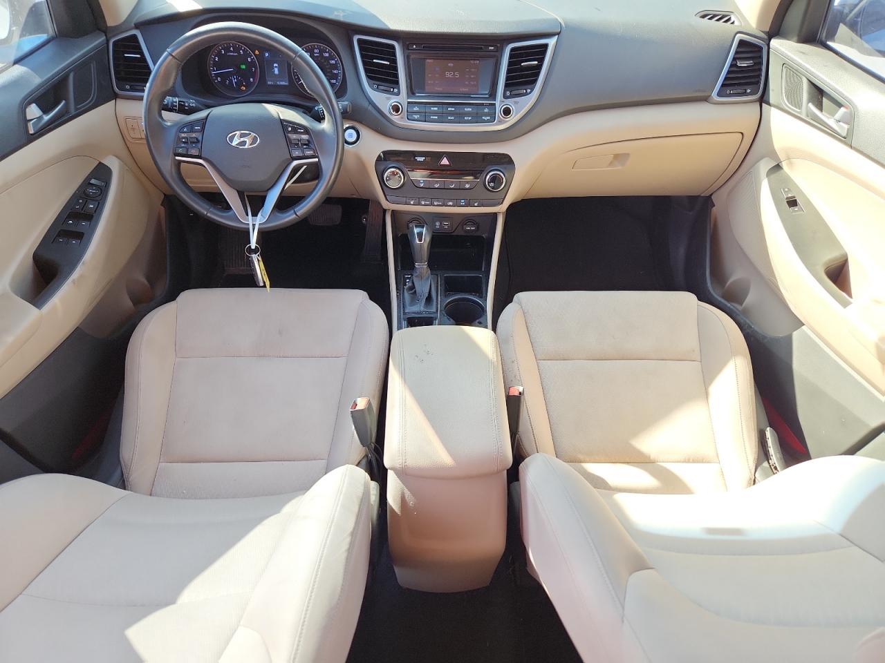 2016 HYUNDAI TUCSON