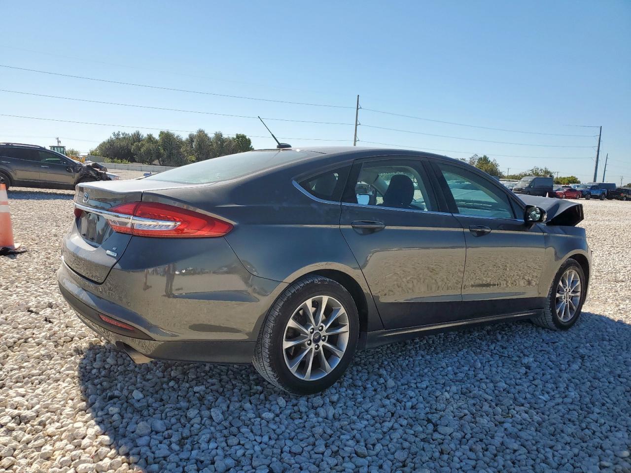 2017 FORD FUSION