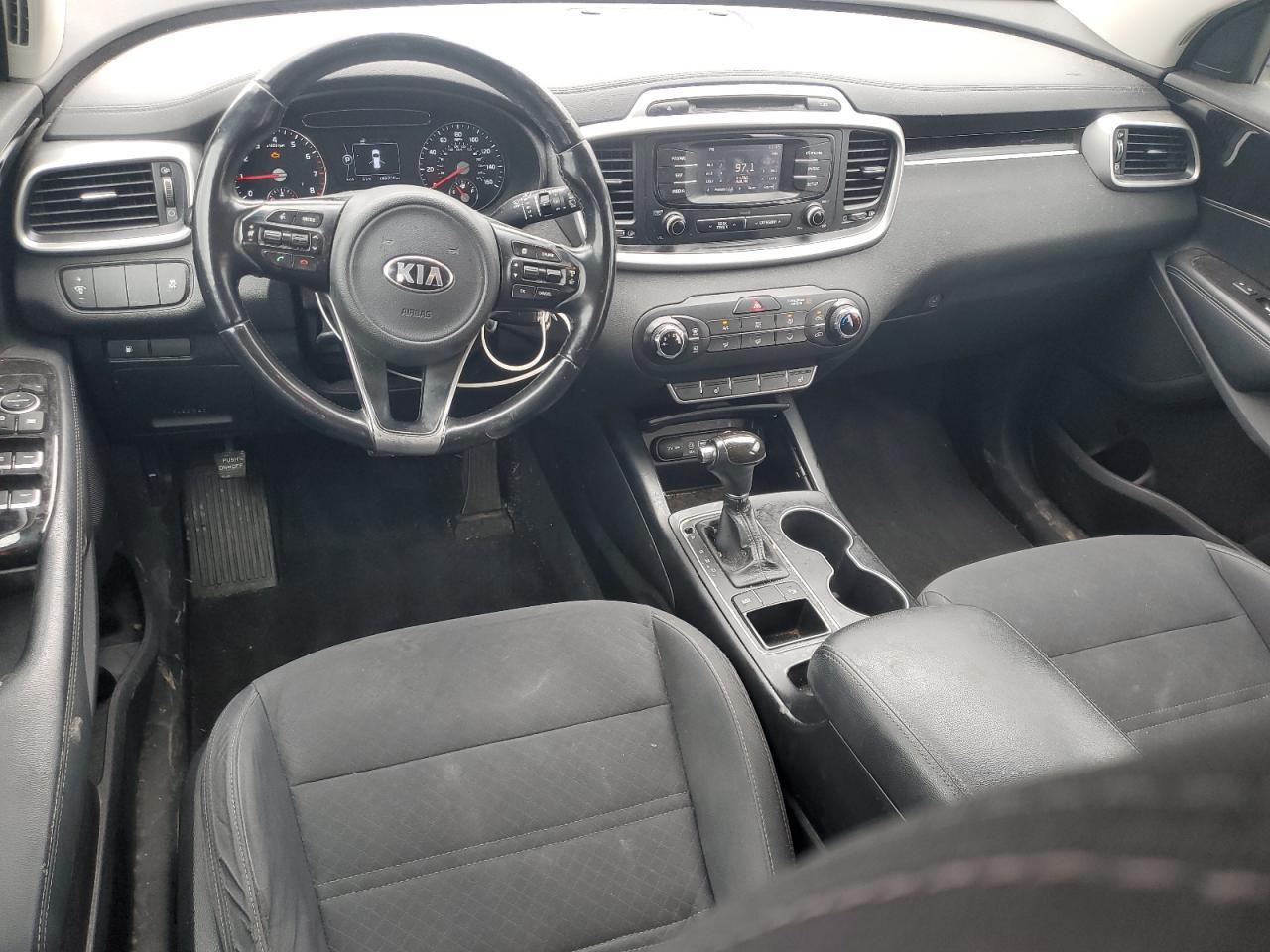 2016 KIA SORENTO