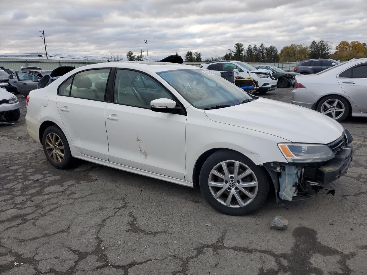 2012 VOLKSWAGEN JETTA