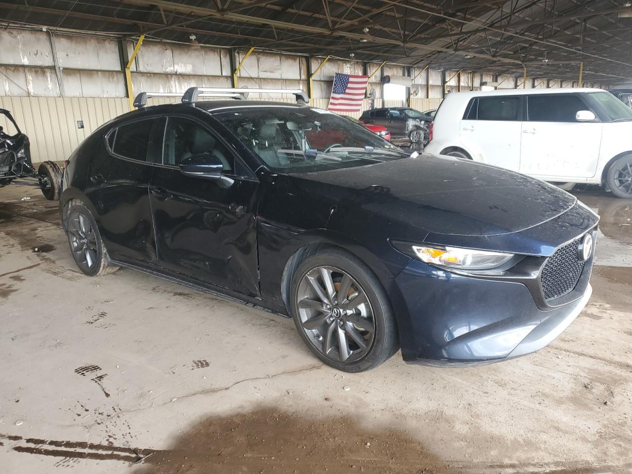 2019 MAZDA 3