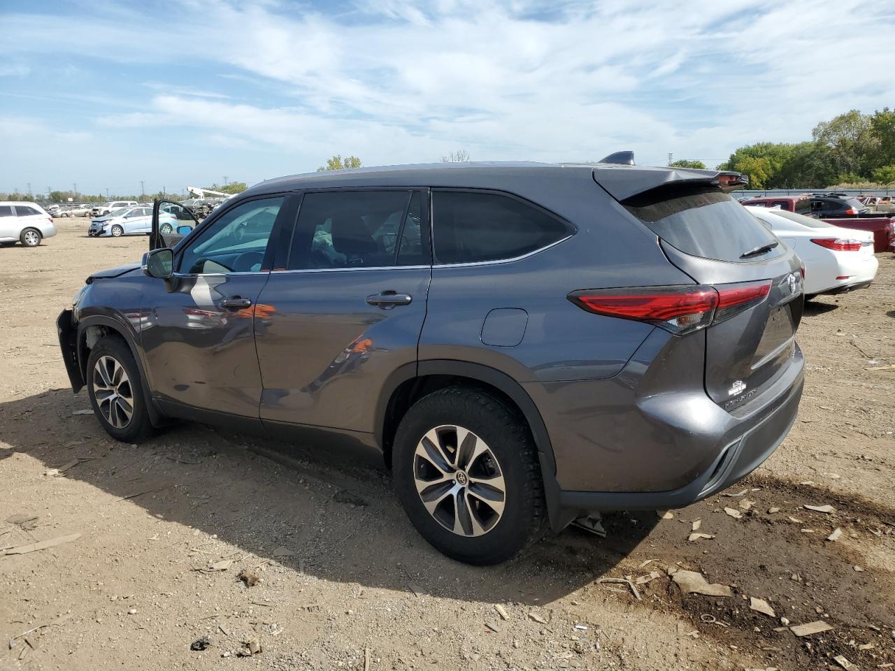 2021 TOYOTA HIGHLANDER
