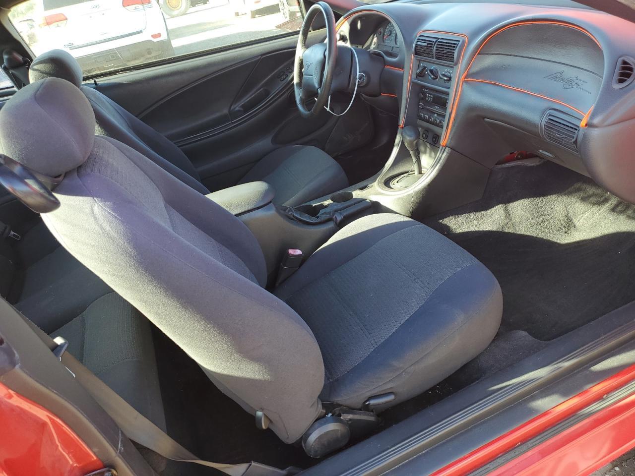 2003 FORD MUSTANG