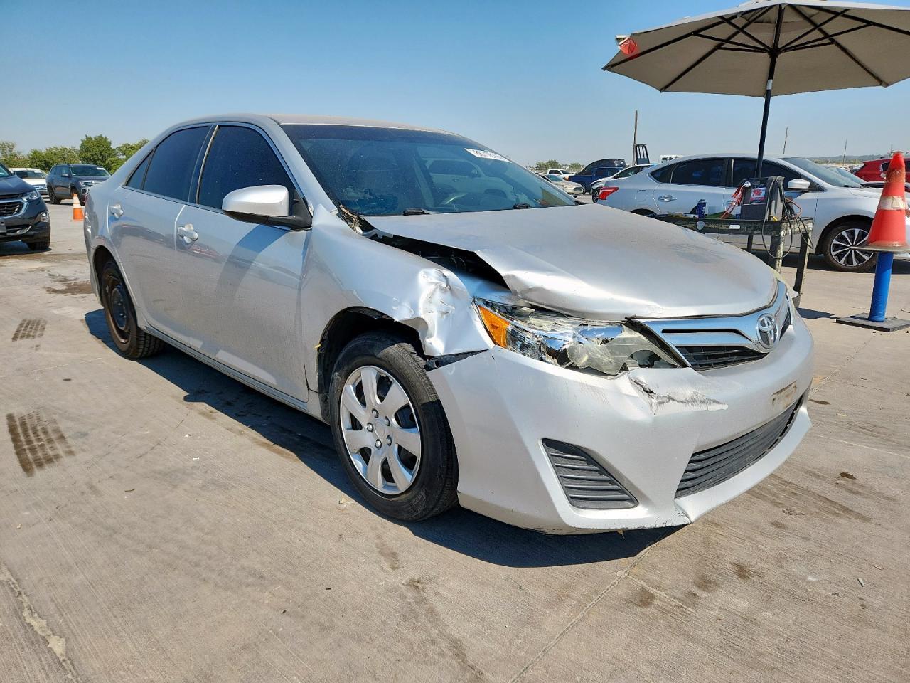 2012 TOYOTA CAMRY