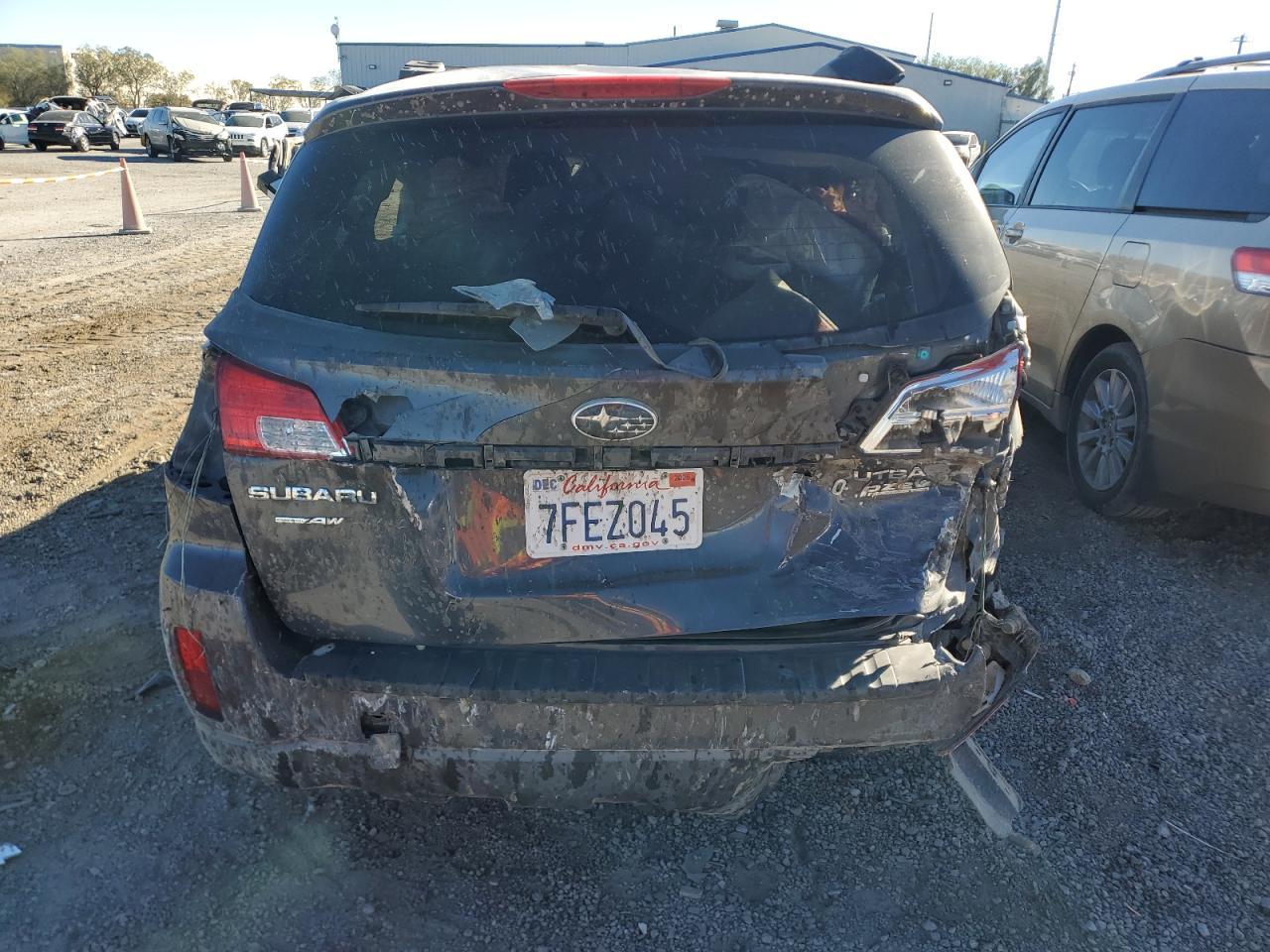 2010 SUBARU Outback