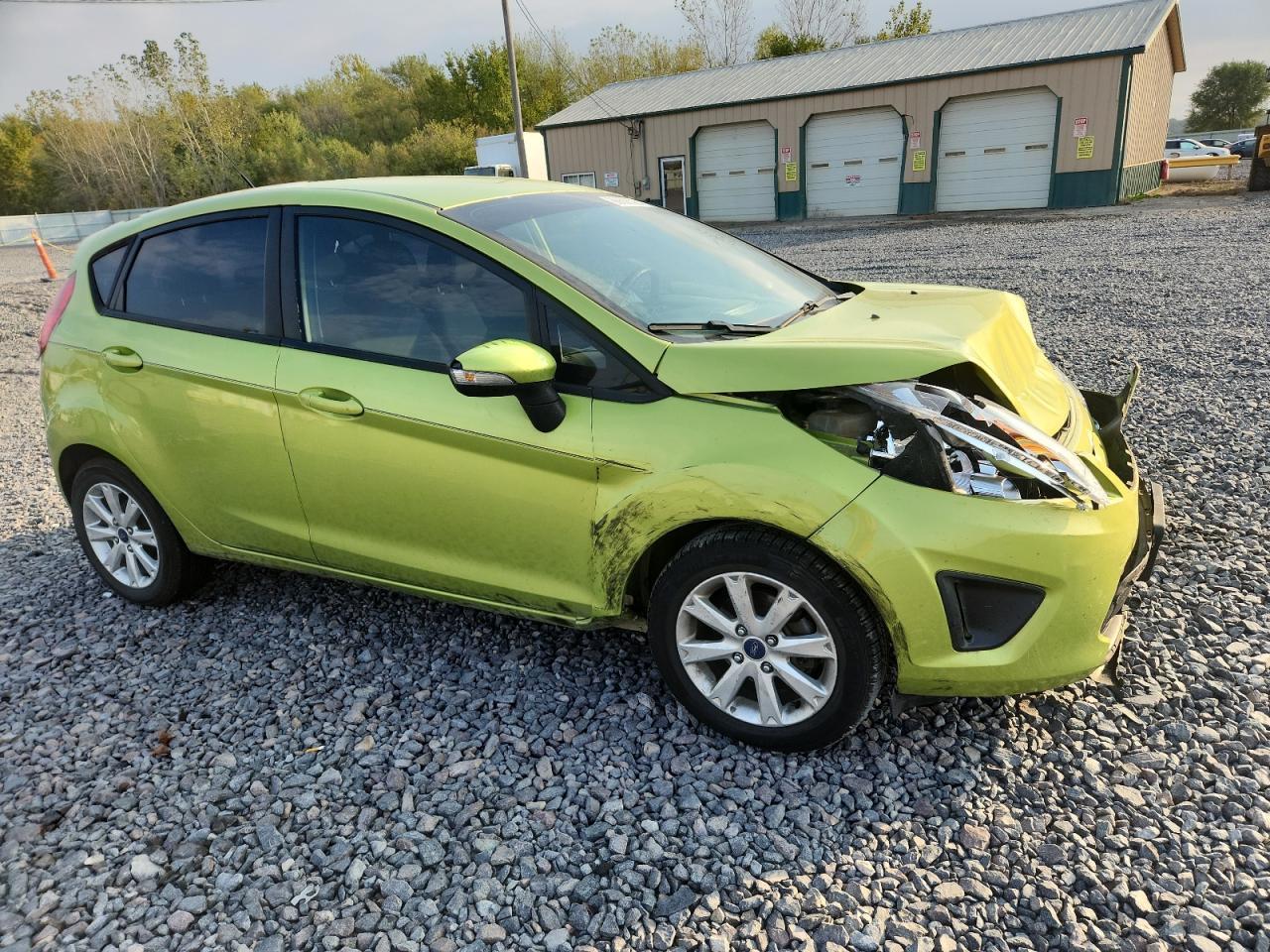 2013 FORD Fiesta