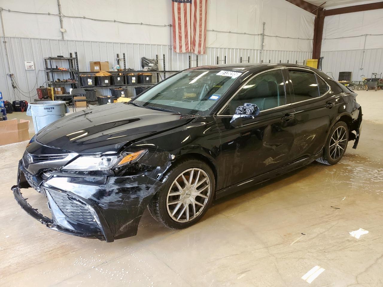 2022 TOYOTA CAMRY
