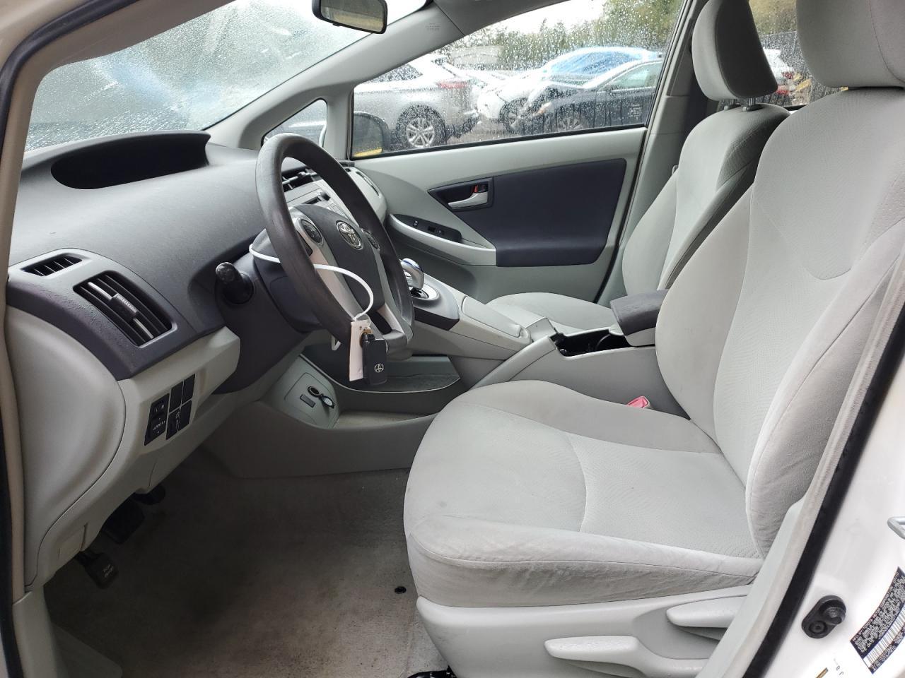 2010 TOYOTA PRIUS