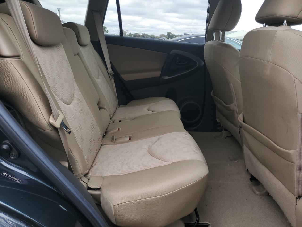 2011 TOYOTA RAV4