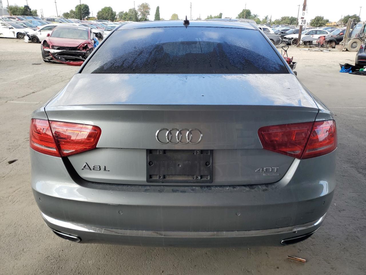 2013 AUDI A8