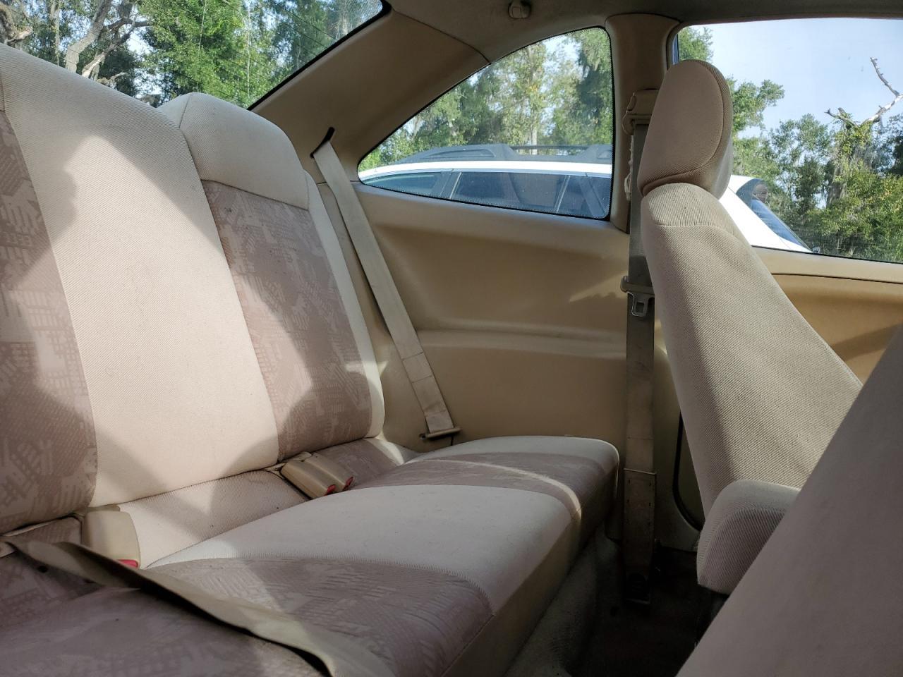 2000 MITSUBISHI MIRAGE