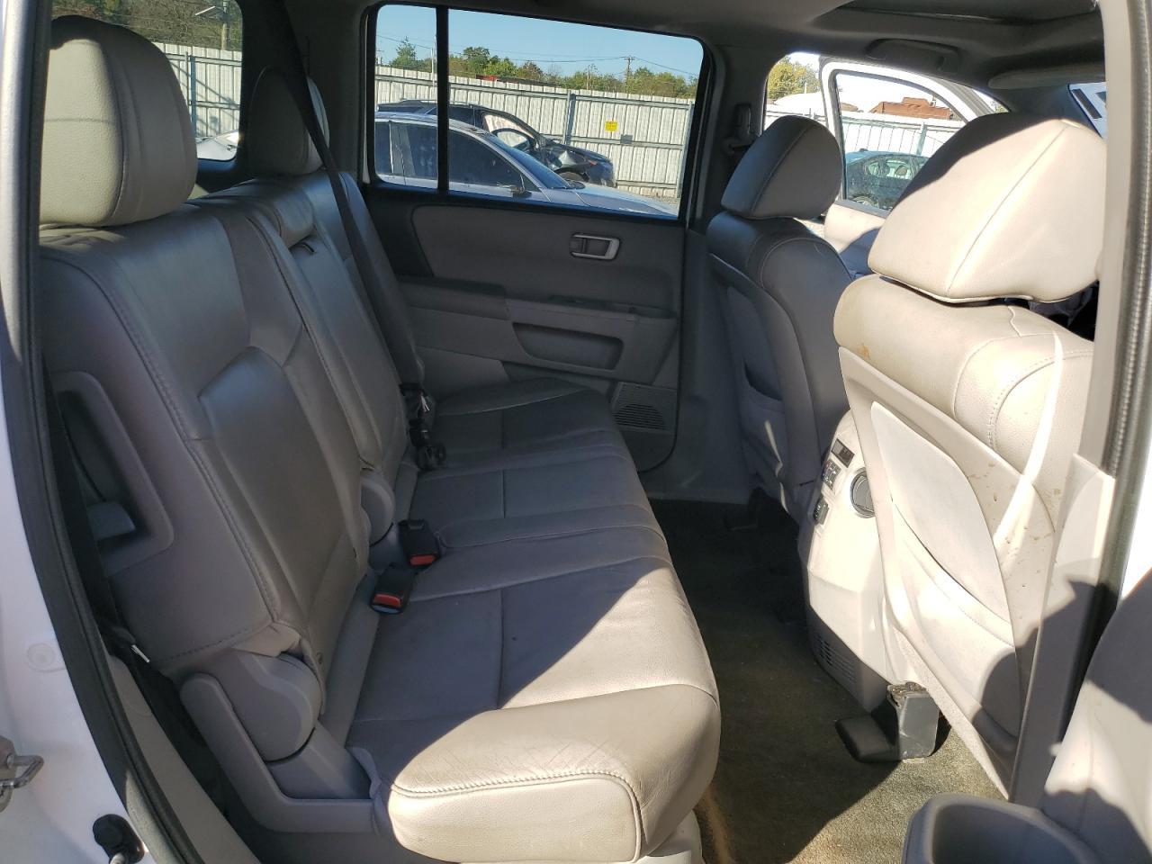 2015 HONDA PILOT