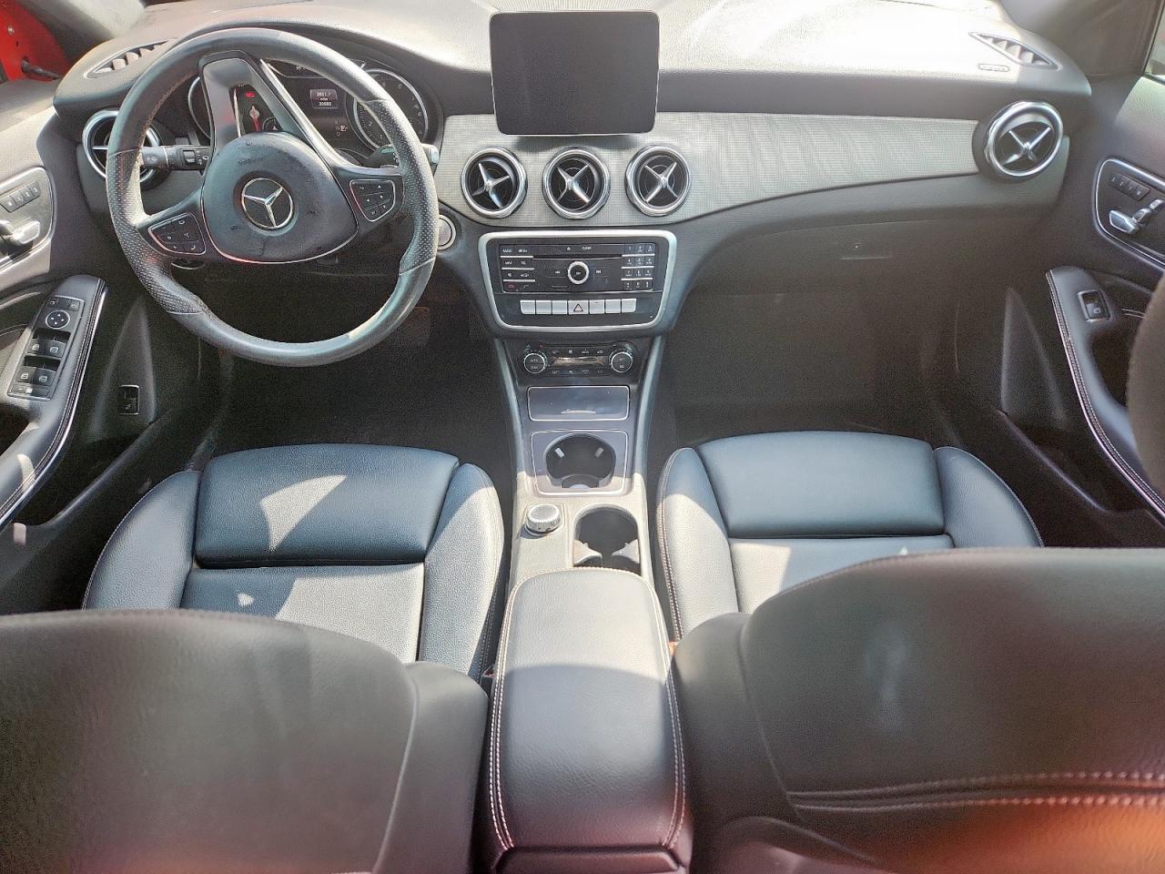 2019 MERCEDES-BENZ GLA-Class