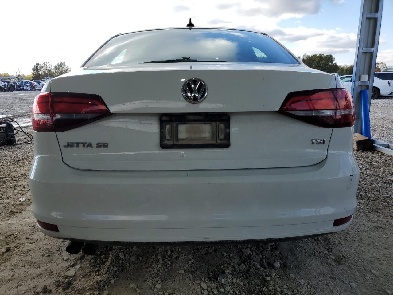 2016 VOLKSWAGEN JETTA