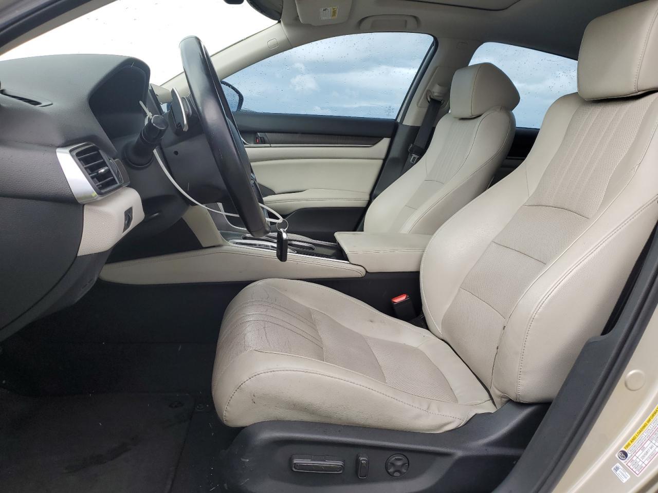 2018 HONDA ACCORD