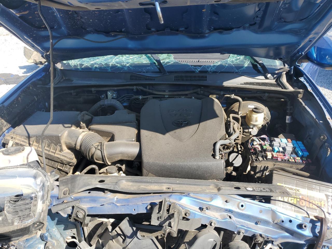 2017 TOYOTA TACOMA