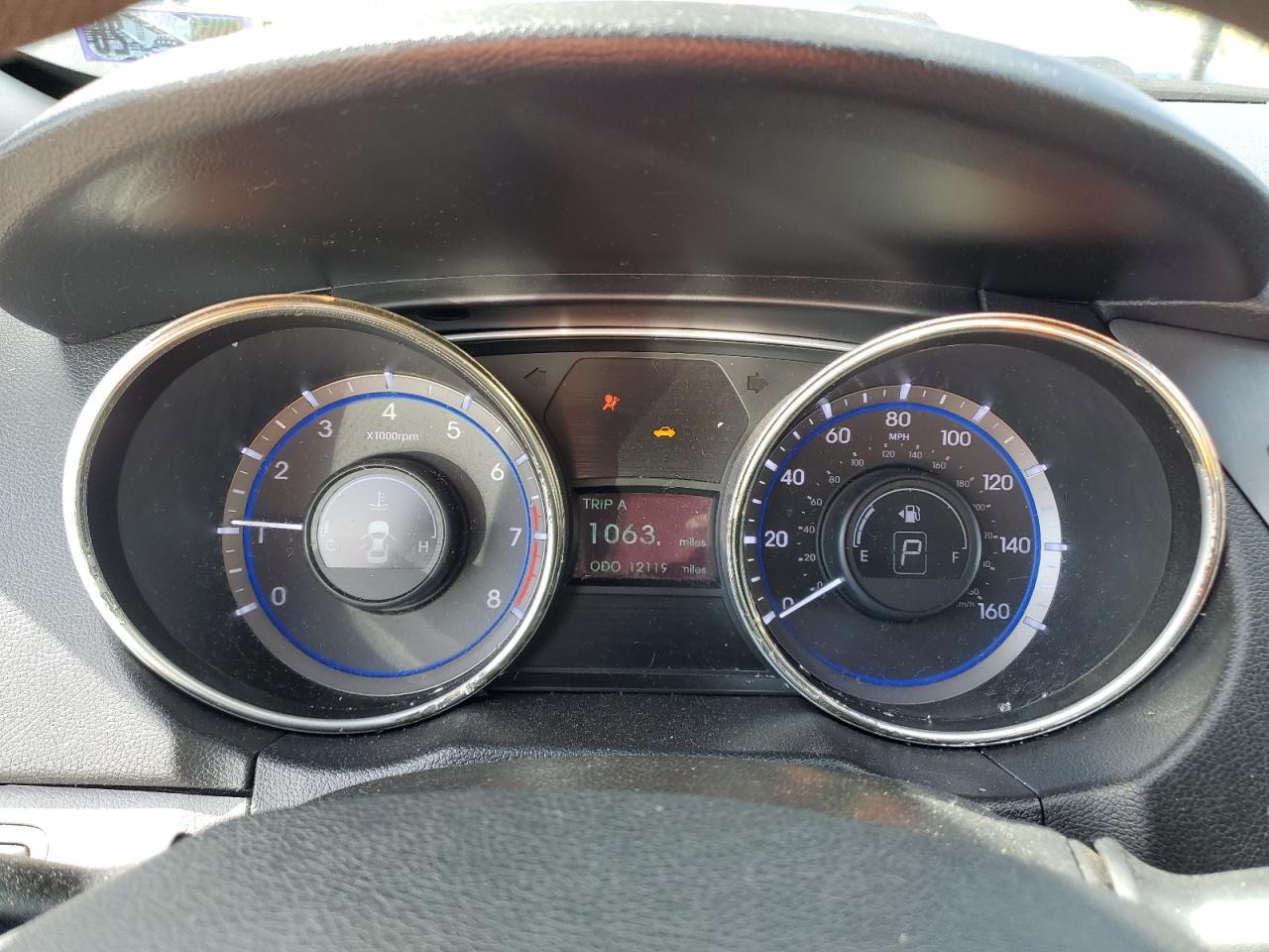 2012 HYUNDAI SONATA
