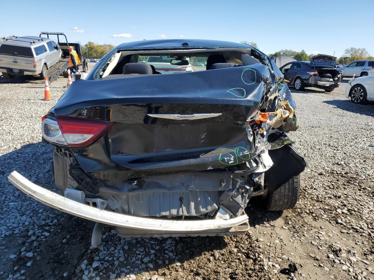 2015 CHRYSLER 200