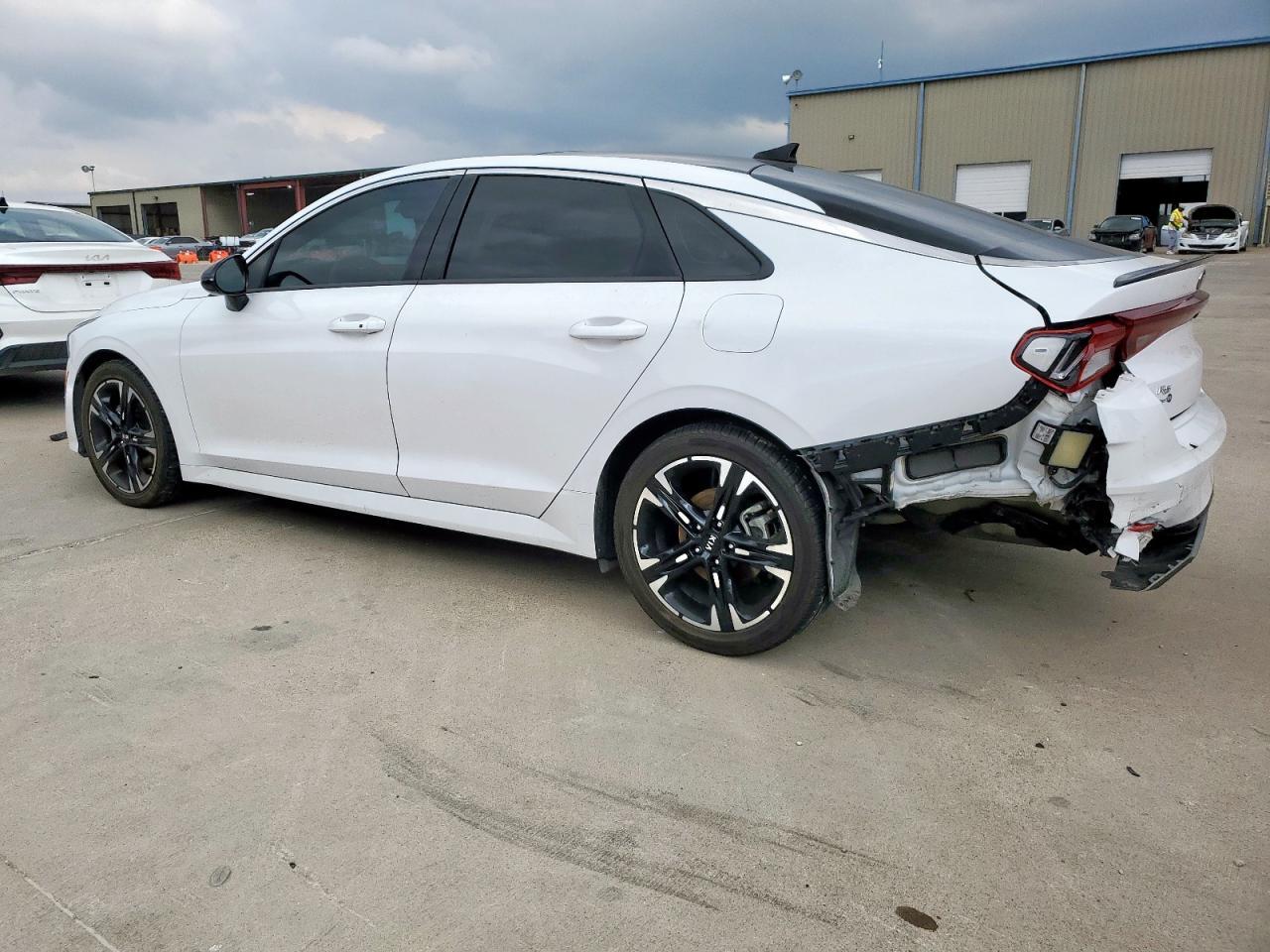 2021 KIA K5