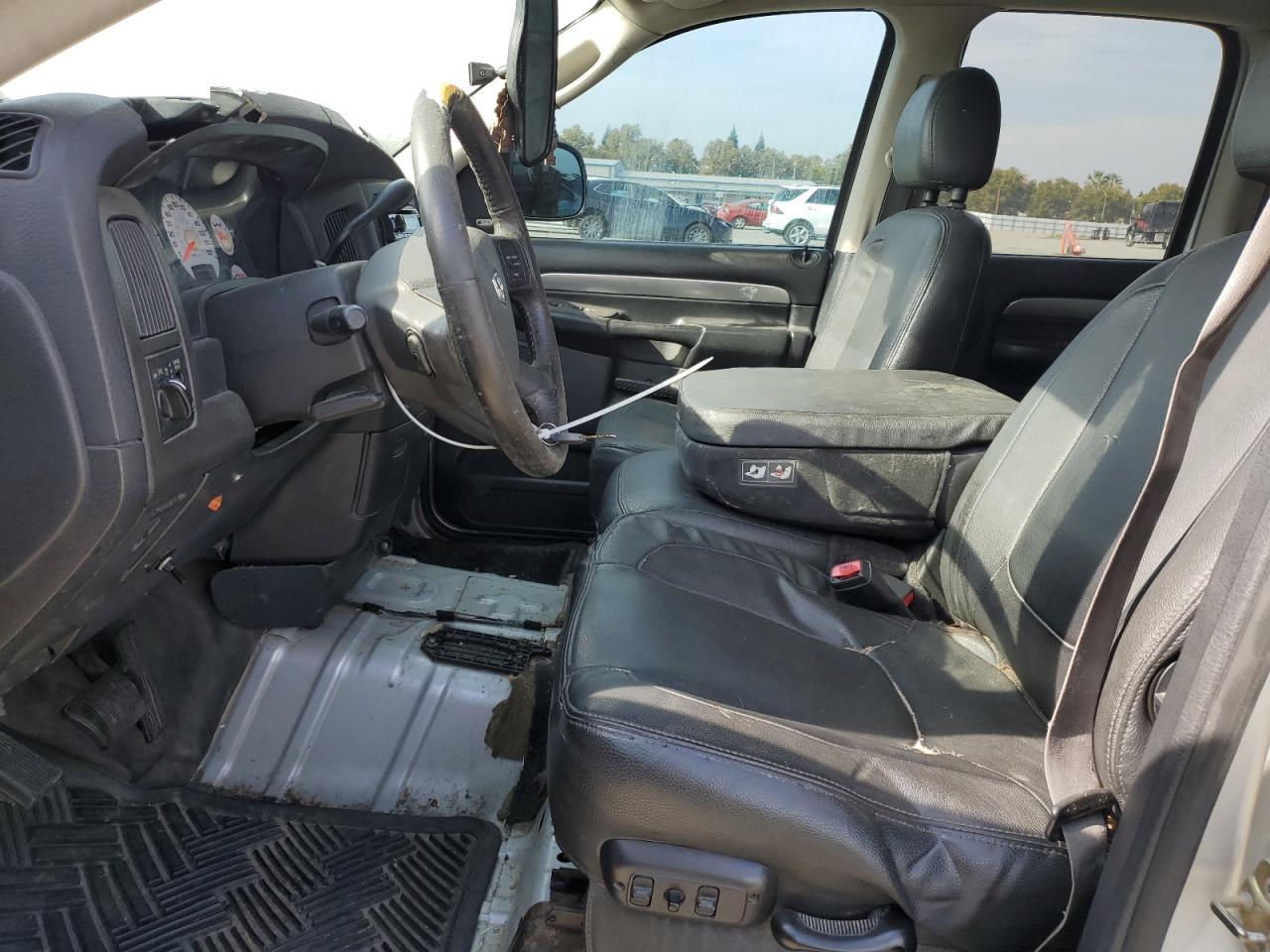 2004 DODGE Ram 2500