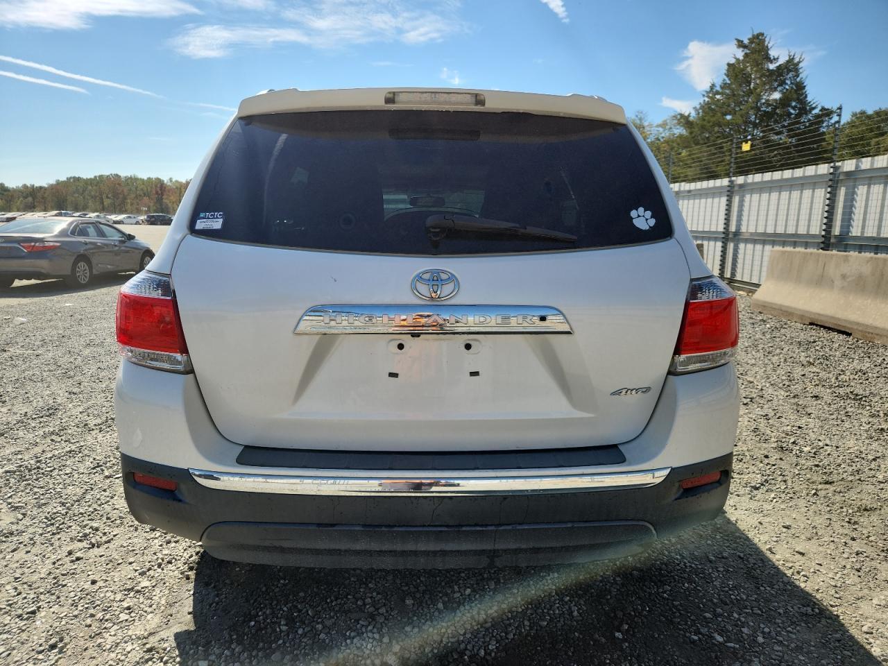 2013 TOYOTA HIGHLANDER