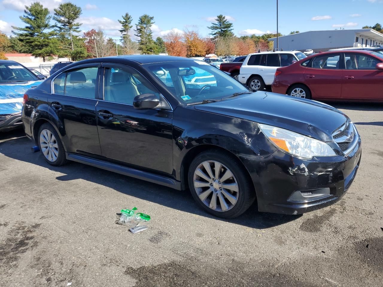 2010 SUBARU Legacy