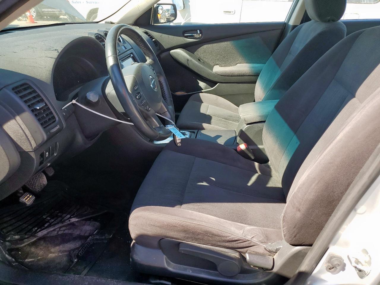 2012 NISSAN ALTIMA