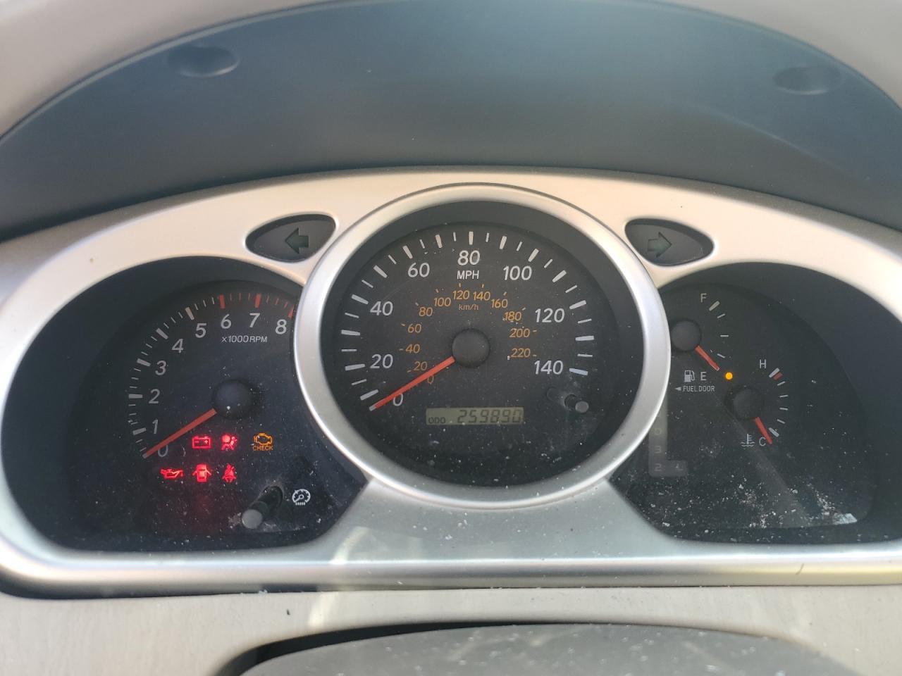 2005 TOYOTA HIGHLANDER