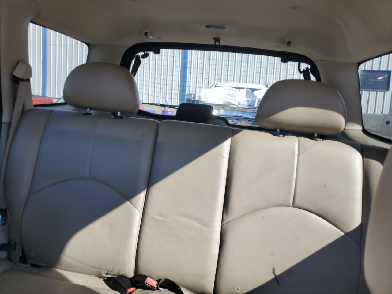 2004 MAZDA Tribute