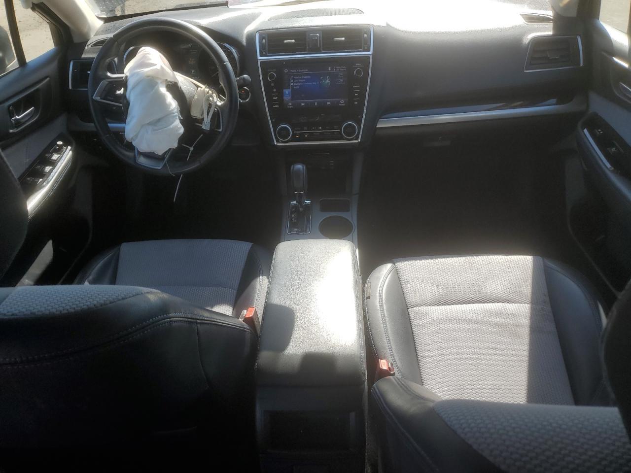 2018 SUBARU Legacy