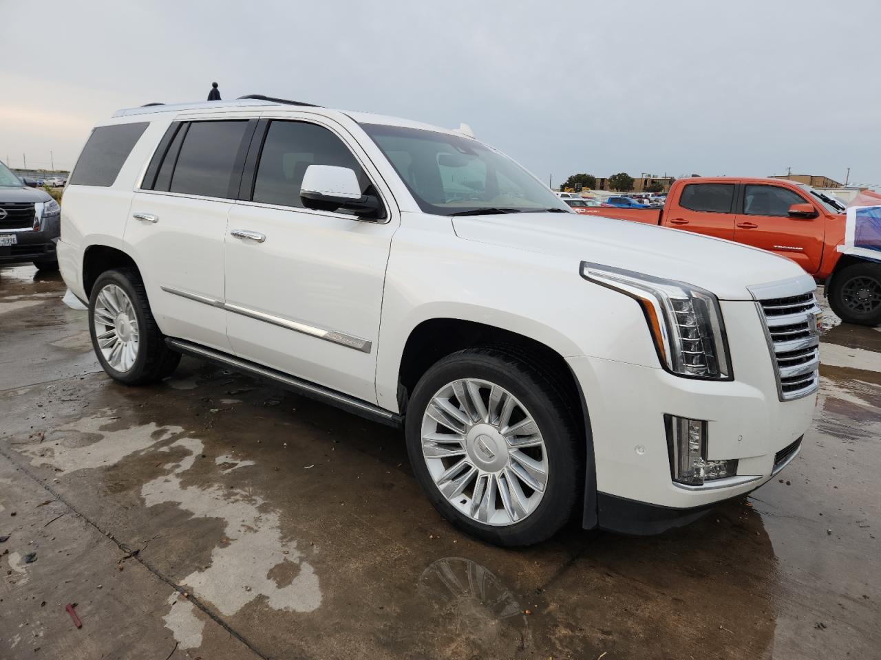 2017 CADILLAC ESCALADE