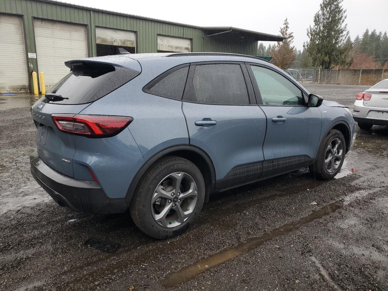 2025 FORD ESCAPE