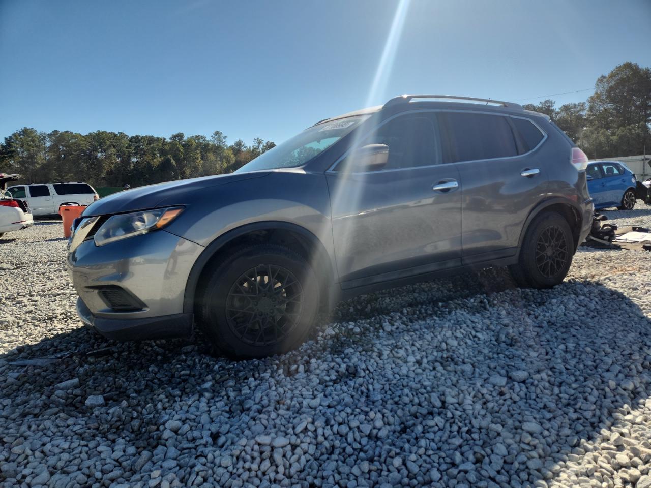 2016 NISSAN ROGUE