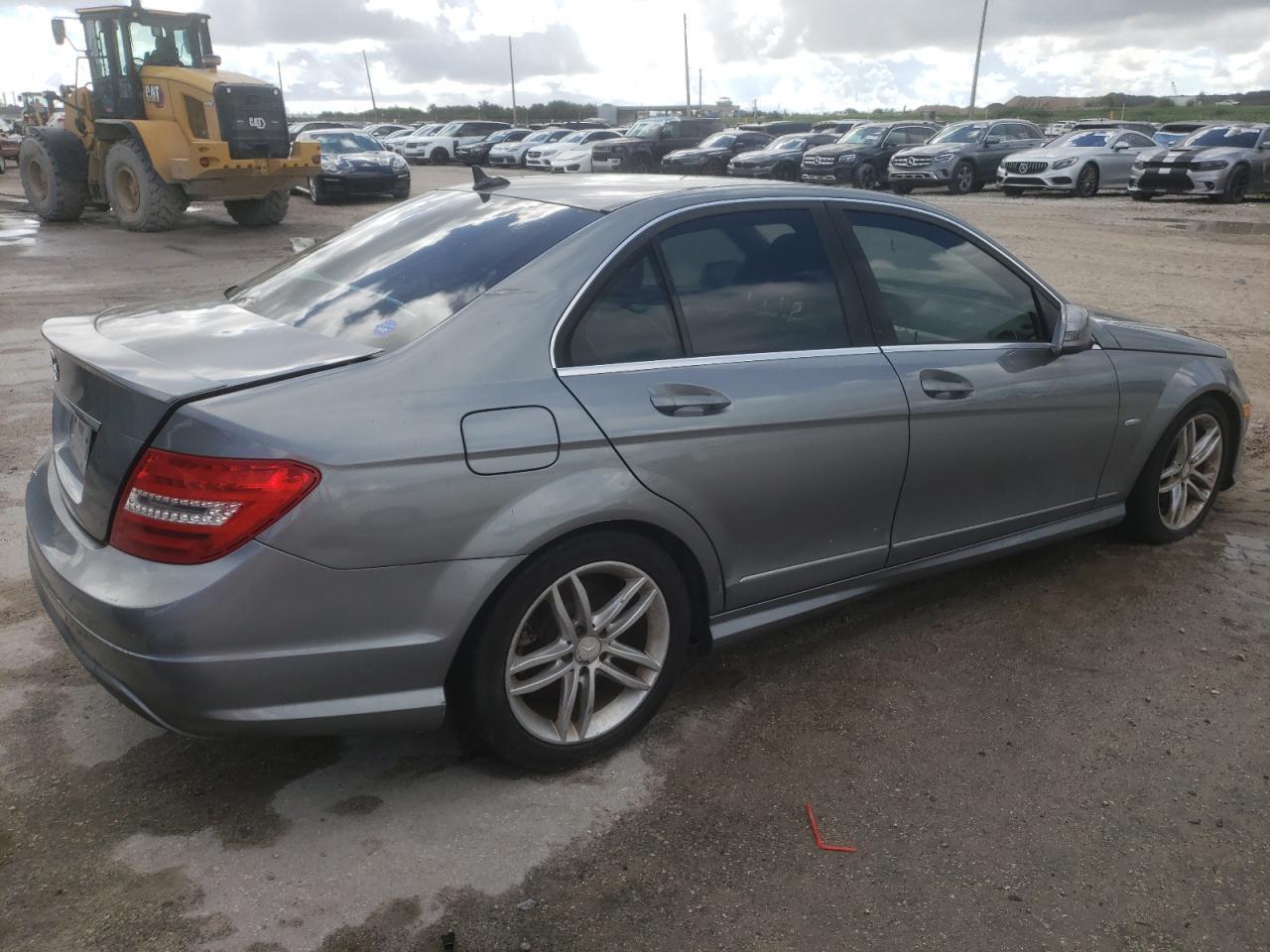 2012 MERCEDES-BENZ C-CLASS