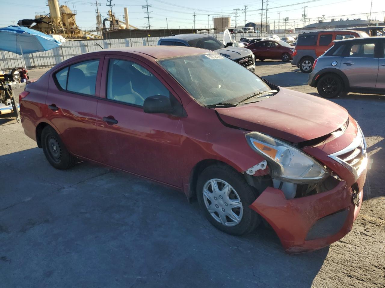 2015 NISSAN VERSA