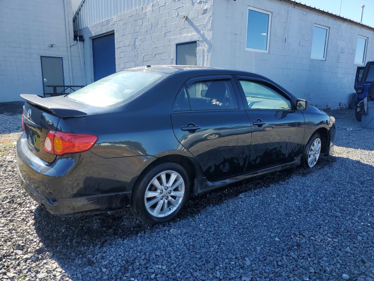 2010 TOYOTA COROLLA