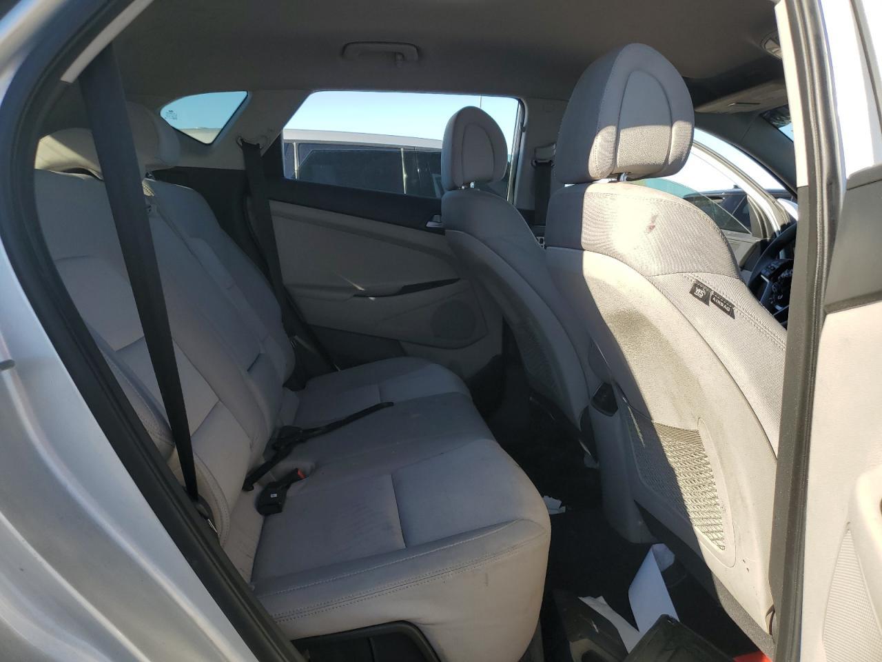 2017 HYUNDAI TUCSON