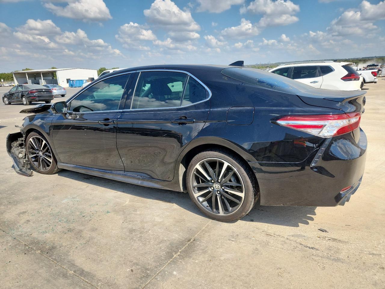 2020 TOYOTA CAMRY