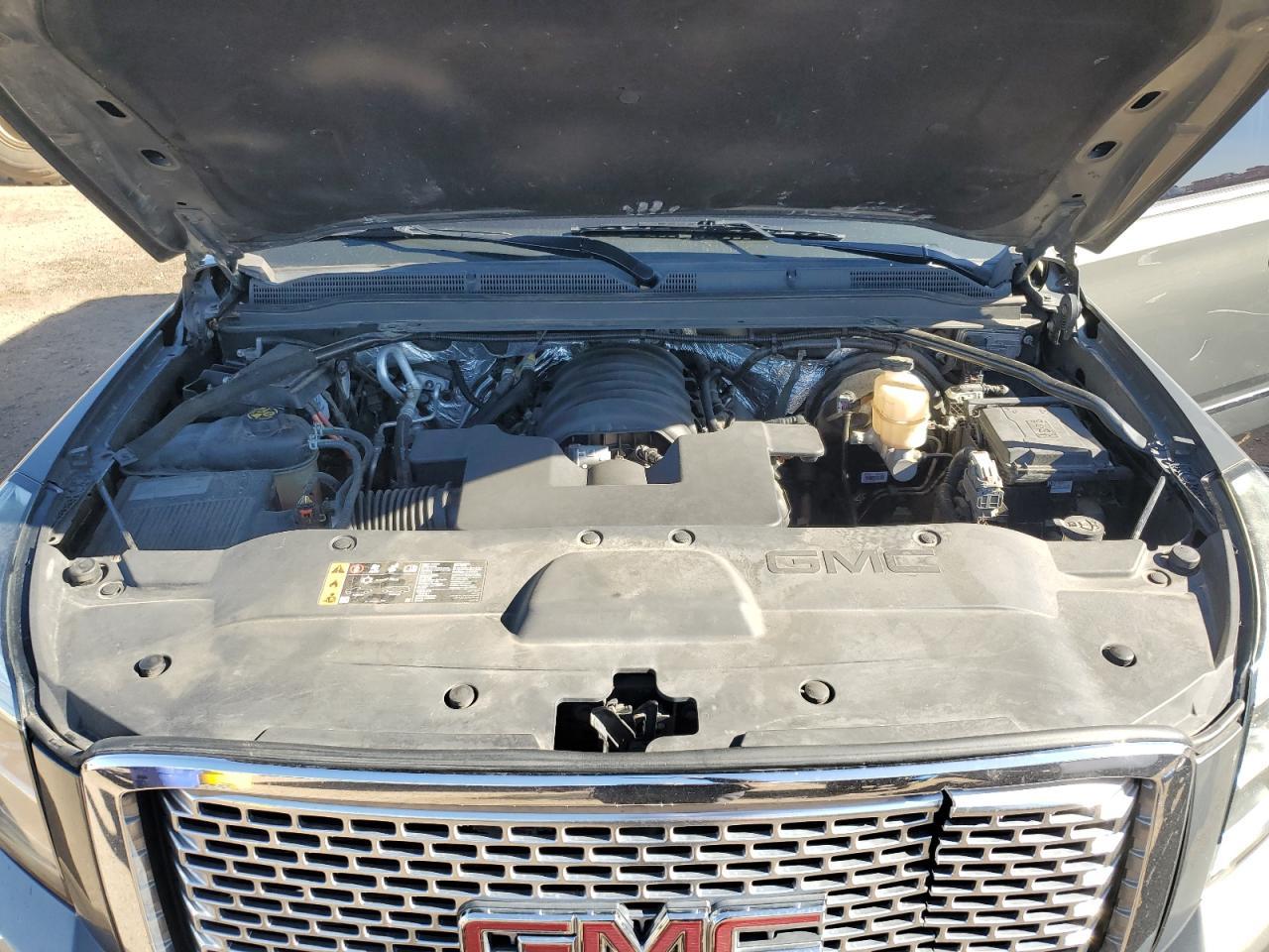 2017 GMC Yukon