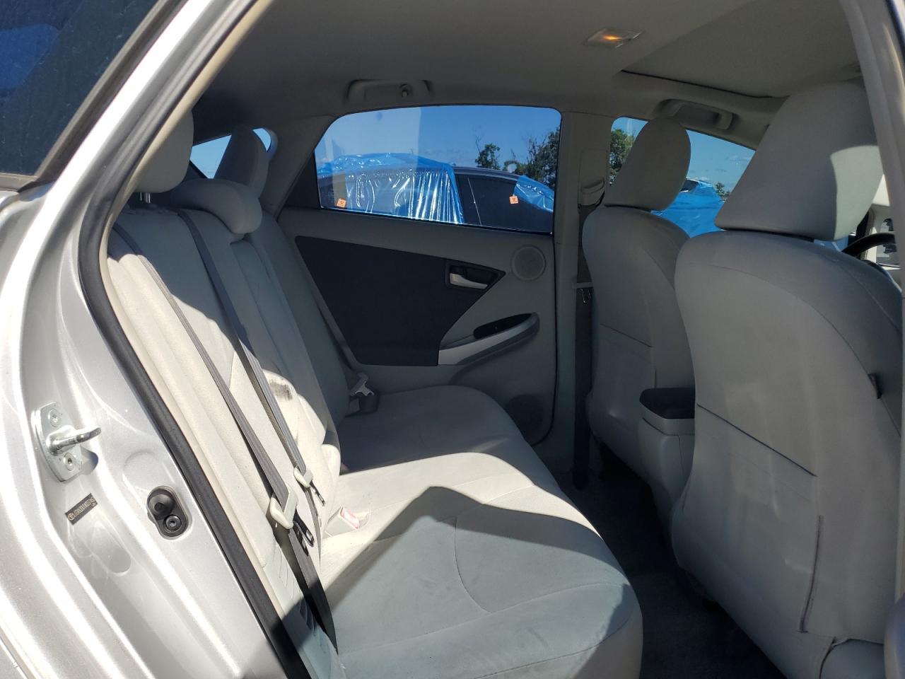 2010 TOYOTA PRIUS