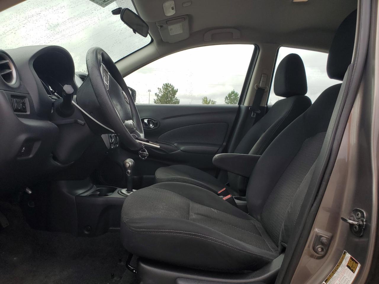2015 NISSAN VERSA