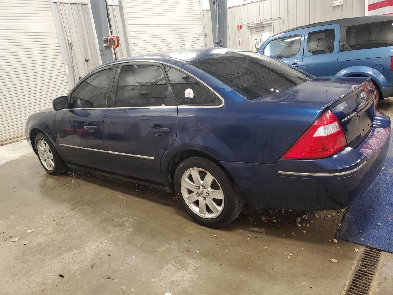 2005 FORD Five Hundred