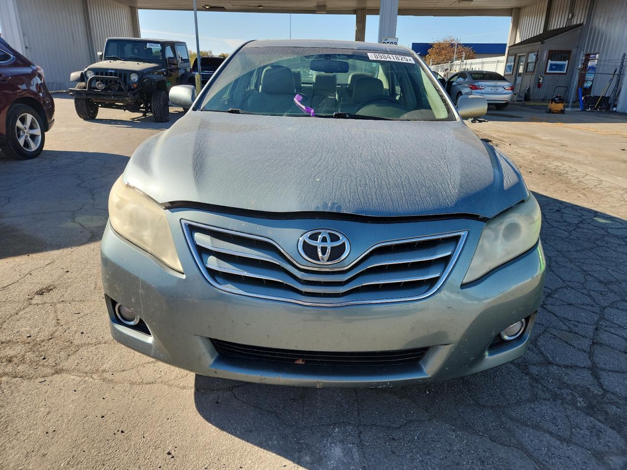 2011 TOYOTA CAMRY