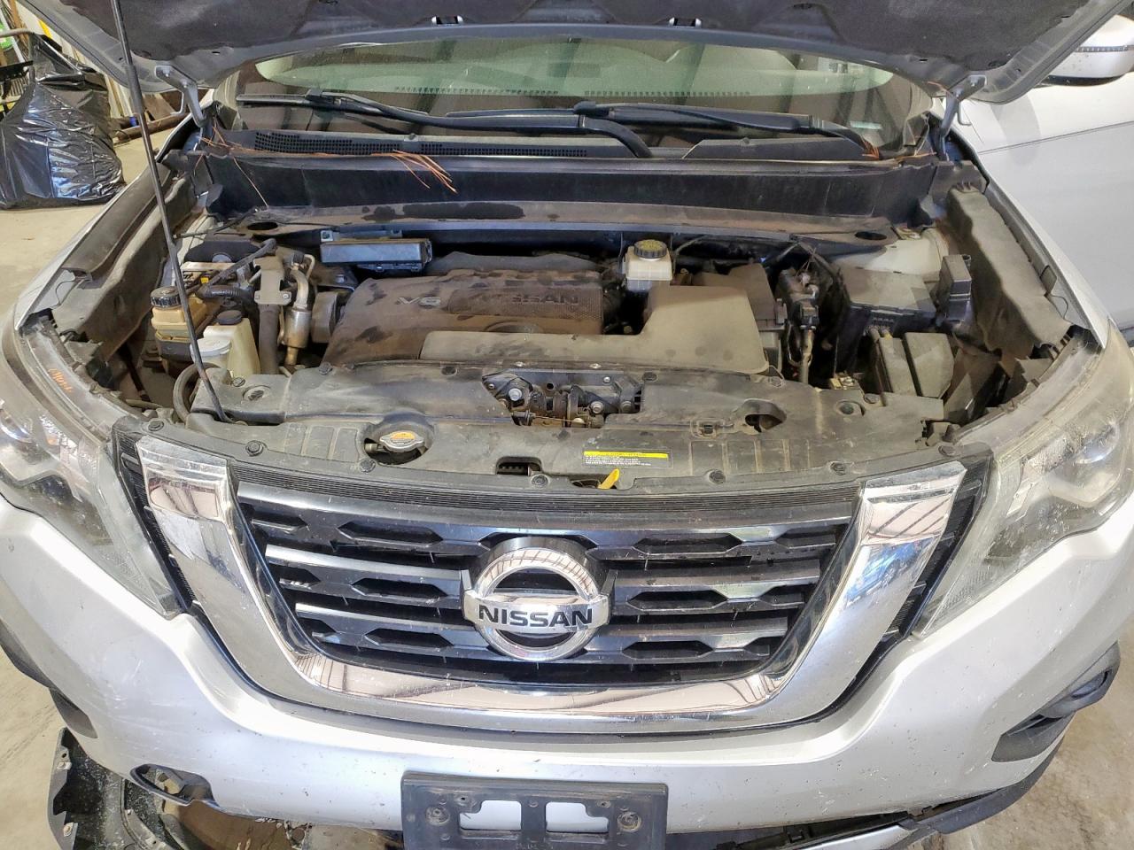 2017 NISSAN PATHFINDER