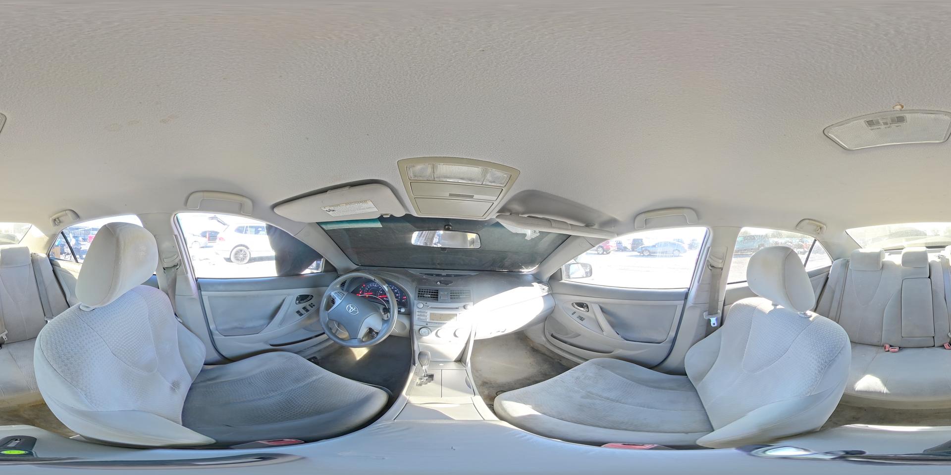 2011 TOYOTA CAMRY