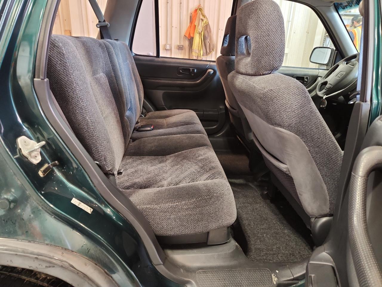 2001 HONDA CR-V