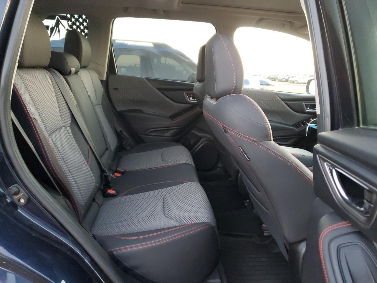 2021 SUBARU FORESTER