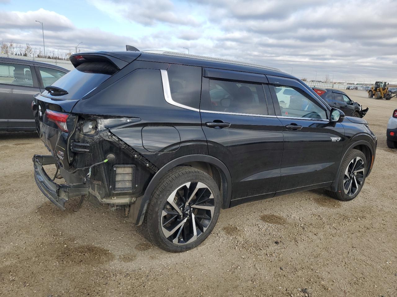 2024 MITSUBISHI outlander